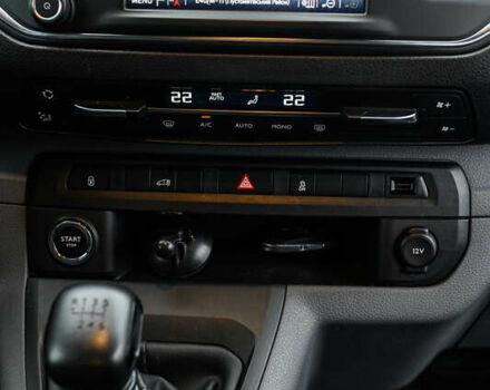 Коричневий Тойота Proace, об'ємом двигуна 2 л та пробігом 123 тис. км за 22800 $, фото 22 на Automoto.ua