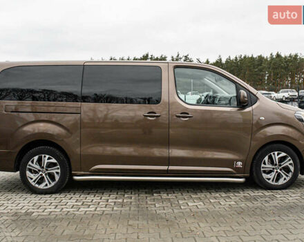 Коричневий Тойота Proace, об'ємом двигуна 2 л та пробігом 123 тис. км за 22800 $, фото 34 на Automoto.ua