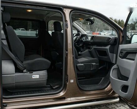 Тойота Proace, объемом двигателя 2 л и пробегом 123 тыс. км за 22800 $, фото 23 на Automoto.ua