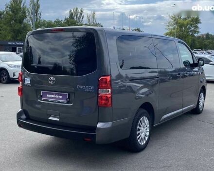 Тойота Proace, об'ємом двигуна 2 л та пробігом 131 тис. км за 28000 $, фото 6 на Automoto.ua