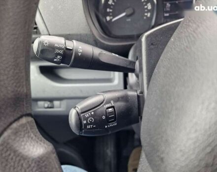 Тойота Proace, объемом двигателя 1.5 л и пробегом 275 тыс. км за 13300 $, фото 22 на Automoto.ua