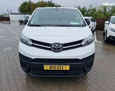 Тойота Proace, объемом двигателя 1.5 л и пробегом 275 тыс. км за 13300 $, фото 3 на Automoto.ua