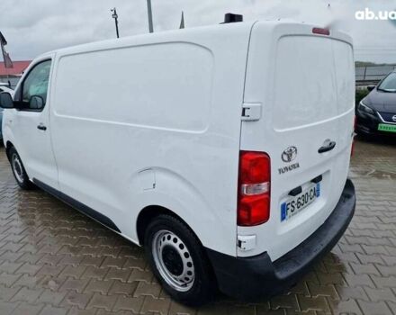 Тойота Proace, объемом двигателя 1.5 л и пробегом 275 тыс. км за 13300 $, фото 13 на Automoto.ua