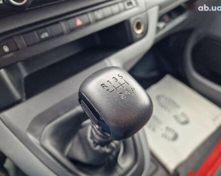 Тойота Proace, объемом двигателя 1.5 л и пробегом 275 тыс. км за 13300 $, фото 26 на Automoto.ua