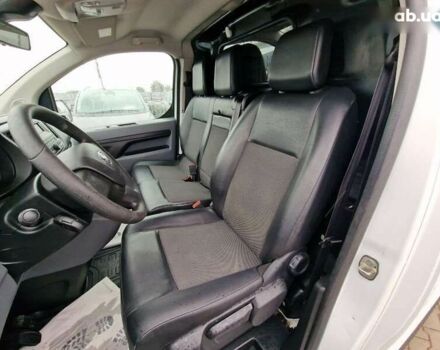 Тойота Proace, объемом двигателя 1.5 л и пробегом 275 тыс. км за 13300 $, фото 18 на Automoto.ua