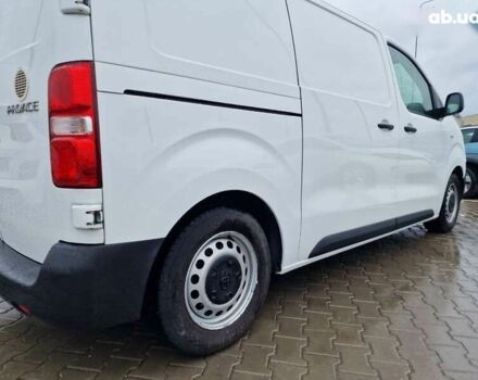 Тойота Proace, объемом двигателя 1.5 л и пробегом 275 тыс. км за 13300 $, фото 8 на Automoto.ua