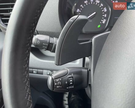 Серый Тойота Proace, объемом двигателя 2 л и пробегом 198 тыс. км за 20800 $, фото 38 на Automoto.ua