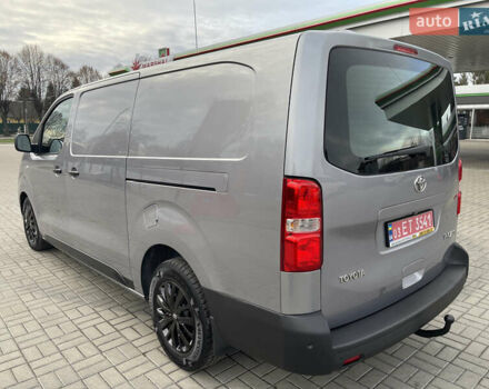 Серый Тойота Proace, объемом двигателя 2 л и пробегом 198 тыс. км за 20800 $, фото 10 на Automoto.ua