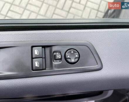 Серый Тойота Proace, объемом двигателя 2 л и пробегом 198 тыс. км за 20800 $, фото 28 на Automoto.ua