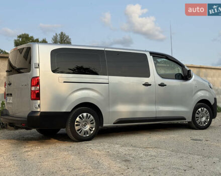 Сірий Тойота Proace, об'ємом двигуна 2 л та пробігом 177 тис. км за 18000 $, фото 14 на Automoto.ua
