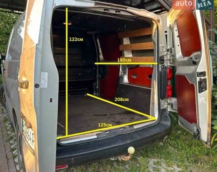 Серый Тойота Proace, объемом двигателя 1.56 л и пробегом 151 тыс. км за 12650 $, фото 4 на Automoto.ua