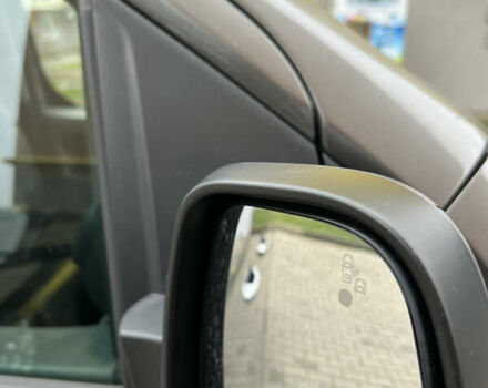 Серый Тойота Proace, объемом двигателя 1.56 л и пробегом 177 тыс. км за 17999 $, фото 40 на Automoto.ua