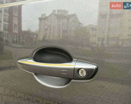 Серый Тойота Proace, объемом двигателя 1.56 л и пробегом 177 тыс. км за 17999 $, фото 12 на Automoto.ua