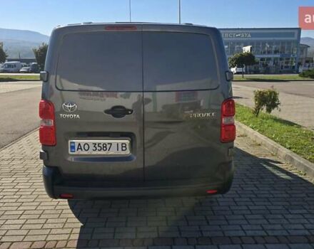 Серый Тойота Proace, объемом двигателя 2 л и пробегом 197 тыс. км за 15400 $, фото 8 на Automoto.ua