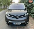 Серый Тойота Proace, объемом двигателя 2 л и пробегом 238 тыс. км за 27699 $, фото 1 на Automoto.ua