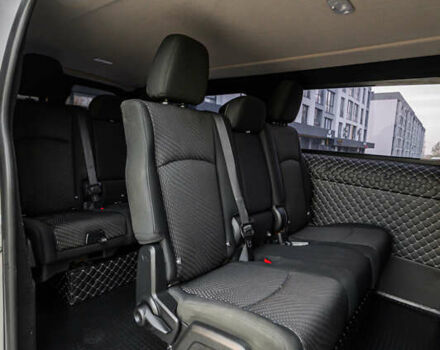 Серый Тойота Proace, объемом двигателя 2 л и пробегом 176 тыс. км за 28900 $, фото 55 на Automoto.ua