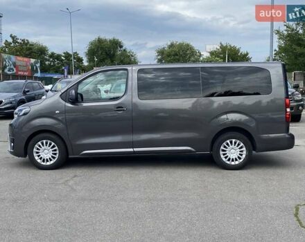 Сірий Тойота Proace, об'ємом двигуна 2 л та пробігом 131 тис. км за 28000 $, фото 9 на Automoto.ua