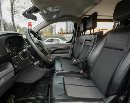 Серый Тойота Proace, объемом двигателя 2 л и пробегом 176 тыс. км за 28900 $, фото 56 на Automoto.ua