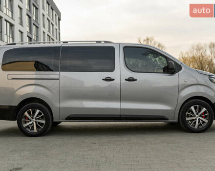 Серый Тойота Proace, объемом двигателя 2 л и пробегом 176 тыс. км за 28900 $, фото 29 на Automoto.ua