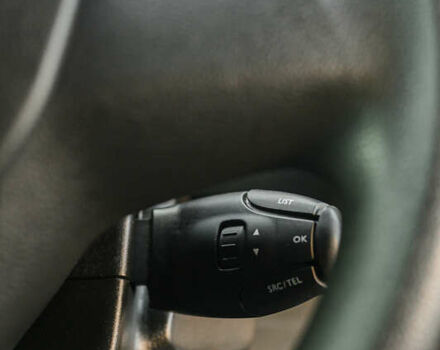 Серый Тойота Proace, объемом двигателя 2 л и пробегом 176 тыс. км за 28900 $, фото 44 на Automoto.ua