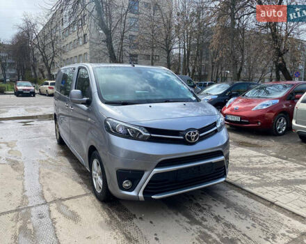 Серый Тойота Proace, объемом двигателя 0 л и пробегом 111 тыс. км за 21200 $, фото 5 на Automoto.ua