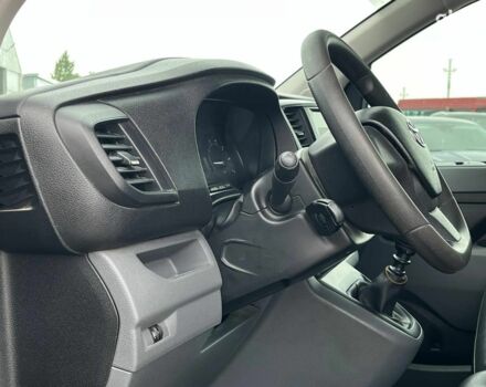 Сірий Тойота Proace, об'ємом двигуна 2 л та пробігом 92 тис. км за 21990 $, фото 28 на Automoto.ua