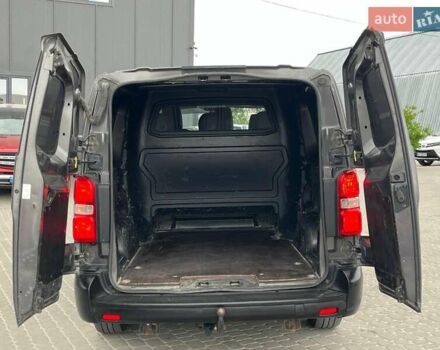 Сірий Тойота Proace, об'ємом двигуна 2 л та пробігом 92 тис. км за 19990 $, фото 30 на Automoto.ua