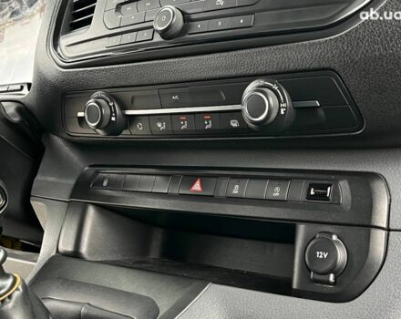 Сірий Тойота Proace, об'ємом двигуна 2 л та пробігом 92 тис. км за 21990 $, фото 20 на Automoto.ua