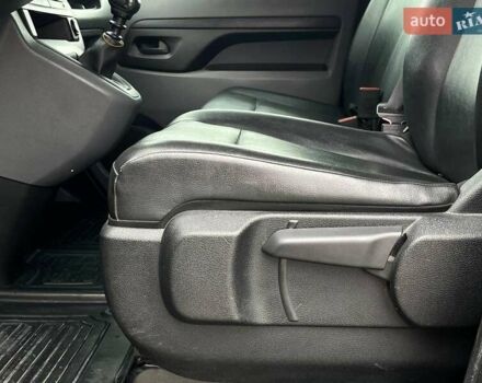 Сірий Тойота Proace, об'ємом двигуна 2 л та пробігом 92 тис. км за 19990 $, фото 27 на Automoto.ua