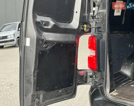 Сірий Тойота Proace, об'ємом двигуна 2 л та пробігом 92 тис. км за 19990 $, фото 29 на Automoto.ua