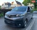 Серый Тойота Proace, объемом двигателя 2 л и пробегом 65 тыс. км за 20632 $, фото 1 на Automoto.ua