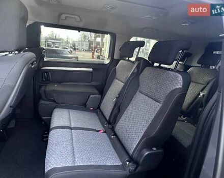 Серый Тойота Proace, объемом двигателя 2 л и пробегом 17 тыс. км за 54683 $, фото 3 на Automoto.ua