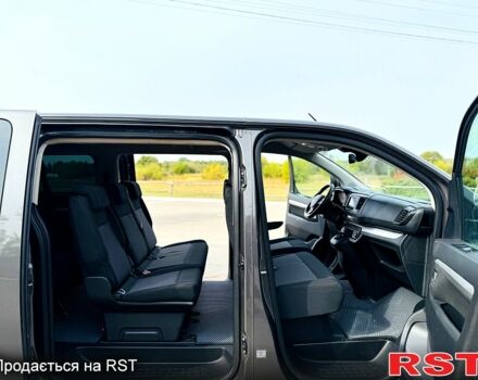 Тойота Proace 2020 у Ромнах на Automoto.ua Сірий Тойота Proace, об'ємом двигуна 2 л та пробігом 47 тис. км за 39500 $, фото 6 на Automoto.ua