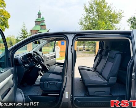 Тойота Proace 2020 у Ромнах на Automoto.ua Сірий Тойота Proace, об'ємом двигуна 2 л та пробігом 47 тис. км за 39500 $, фото 7 на Automoto.ua