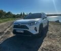 Белый Тойота РАВ 4, объемом двигателя 2.5 л и пробегом 200 тыс. км за 28400 $, фото 1 на Automoto.ua