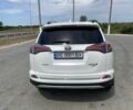Белый Тойота РАВ 4, объемом двигателя 2.2 л и пробегом 100 тыс. км за 19000 $, фото 3 на Automoto.ua