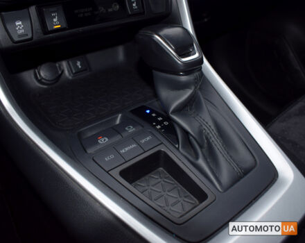 Белый Тойота РАВ 4, объемом двигателя 2 л и пробегом 112 тыс. км за 26300 $, фото 23 на Automoto.ua