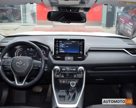 Білий Тойота РАВ 4, об'ємом двигуна 2 л та пробігом 112 тис. км за 26800 $, фото 7 на Automoto.ua