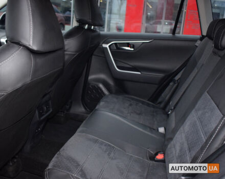 Білий Тойота РАВ 4, об'ємом двигуна 2 л та пробігом 112 тис. км за 26800 $, фото 10 на Automoto.ua