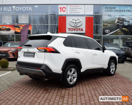 Білий Тойота РАВ 4, об'ємом двигуна 2 л та пробігом 112 тис. км за 26800 $, фото 19 на Automoto.ua