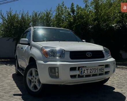 Білий Тойота РАВ 4, об'ємом двигуна 2 л та пробігом 170 тис. км за 6950 $, фото 1 на Automoto.ua