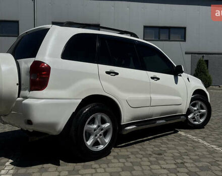 Білий Тойота РАВ 4, об'ємом двигуна 2 л та пробігом 170 тис. км за 6950 $, фото 10 на Automoto.ua