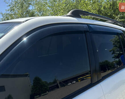 Білий Тойота РАВ 4, об'ємом двигуна 2 л та пробігом 170 тис. км за 6950 $, фото 19 на Automoto.ua