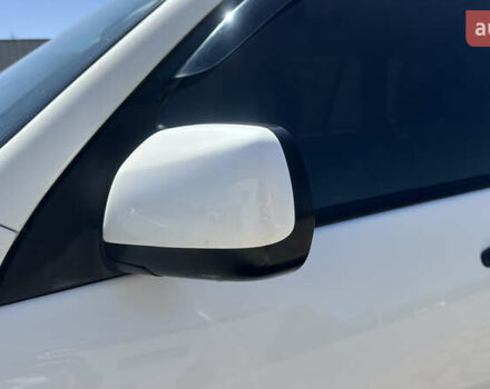 Білий Тойота РАВ 4, об'ємом двигуна 2 л та пробігом 170 тис. км за 6950 $, фото 20 на Automoto.ua