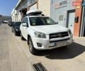 Белый Тойота РАВ 4, объемом двигателя 2 л и пробегом 168 тыс. км за 9432 $, фото 1 на Automoto.ua