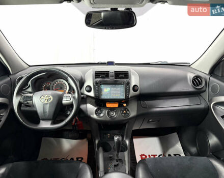 Белый Тойота РАВ 4, объемом двигателя 1.99 л и пробегом 157 тыс. км за 14200 $, фото 22 на Automoto.ua