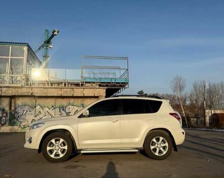Белый Тойота РАВ 4, объемом двигателя 1.99 л и пробегом 110 тыс. км за 16500 $, фото 2 на Automoto.ua