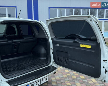 Белый Тойота РАВ 4, объемом двигателя 2 л и пробегом 139 тыс. км за 12999 $, фото 17 на Automoto.ua