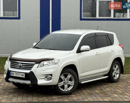 Белый Тойота РАВ 4, объемом двигателя 2 л и пробегом 139 тыс. км за 12999 $, фото 2 на Automoto.ua