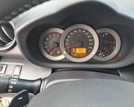 Белый Тойота РАВ 4, объемом двигателя 2.2 л и пробегом 300 тыс. км за 11000 $, фото 9 на Automoto.ua